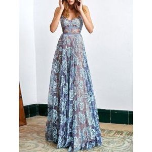 Beautiful Gown, Floor-length lace dress, Size 8